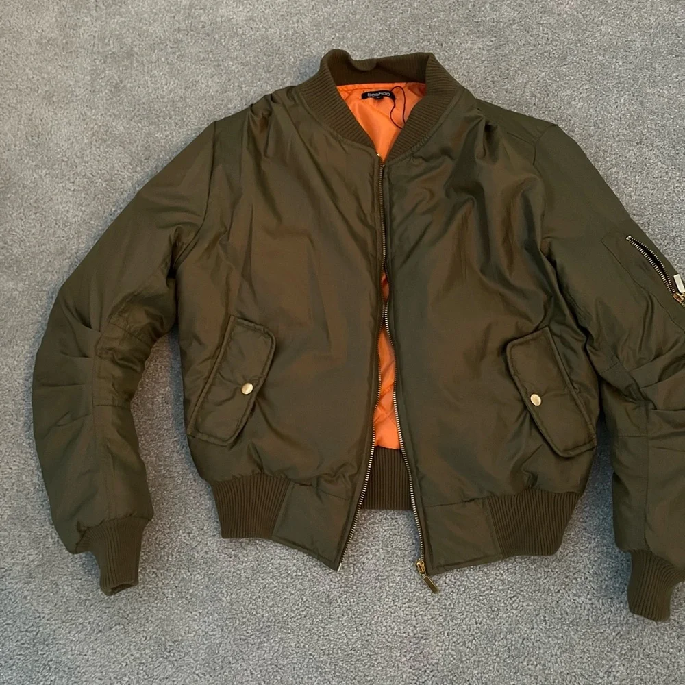 Green puffer sleeve bomber jacket - Picture 3 of 3